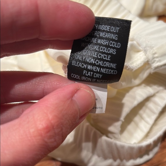 Simply Vera Vera Wang Ivory Blouse - Picture 7 of 7